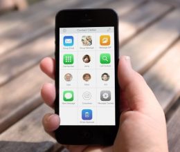 Reemplace el teléfono, la aplicación de mensajes en iPhone con Contact Center