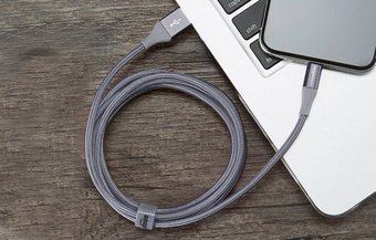 Los 5 mejores cables Lightning trenzados para su iPhone de Apple